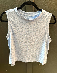 All in Motion Women’s Cropped Tank Top M Blue/Gray Animal Print