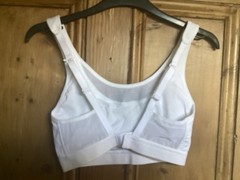 Brand New Women’s Sweaty Betty White Sports Training Bra Size 34D