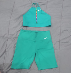 Nike Dri-FIT Turquoise 2pc Set Women’s M Sports Bra & Biker Shorts Stretch