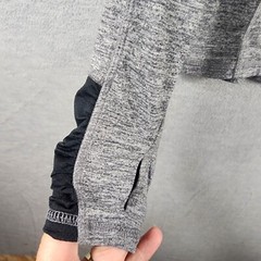 Layer 8 Performance Woman Athletic Pullover Jacket M Gray 1/4 Zip Qwick Dry