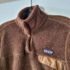 Patagonia Sweatshirt Women’s Medium 1/4 Snap Zip Brown Long Sleeve Fuzy