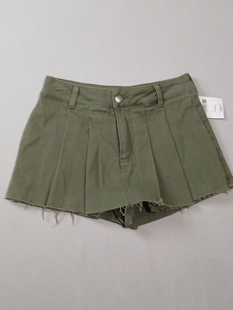 Forever 21 Pleated Skort Womens XS Olive Green High Waisted Frayed Hem NWT