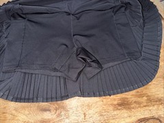 Athleta Backspin Tennis Skirt 15”Black Size Medium Pleated Run Pickleball Golf