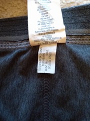 Under Armour Medium Women 3″ Shorty Compression Shorts HeatGear Gray 1270720 EUC
