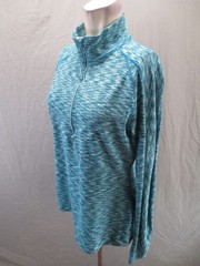 Athleta Size M Womens Multicolor 1/2 Zip Trumb Hole Stretch Sport Pull Over 194