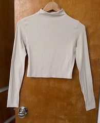 Lululemon All Aligned Mockneck Crop Long-Sleeve Shirt Nulu Bone Size 6 W3DVWS