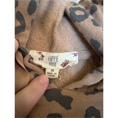 🖤 Hippie Rose Leopard Print Hoodie Sweatshirt | Size Medium | Cozy & Trendy 🐆