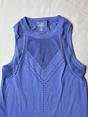 Athleta Oxygen Tank Top Lilac Seamless Laser Cut Yoga Shirt Mesh Small NICE