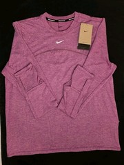 NIKE SWIFT ELEMENT WOMEN’S DRI-FIT UV RUNNING CREW L S SHIRT FUCHSIA #FB4297-NWT