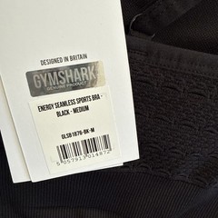 Gymshark Energy+ Seamless Sports Bra Black with padding Sz Medium NWT