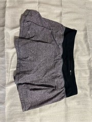 Luluemon Heathered Gray Athletic Skort, Size 6 Reg.