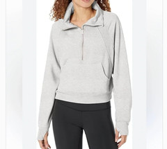Danskin Women’s L Luxe Half Zip Gray Heather L1678
