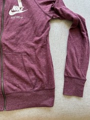Nike Gym Vintage Full-Zip Maroon Hoodie Women’s S
