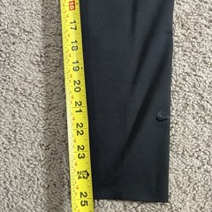 Nike Dri Fit Women’s Black Athletic Yoga Pants Cross Training Invictus Logo Sz M