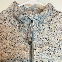 Lululemon First Release Forme II Jacket Petit Fleur Silver Spoon Size 4