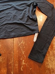CRZ YOGA Women’s Black Long Sleeve Thumb Holes Cropped Shirt Size XS 0/2