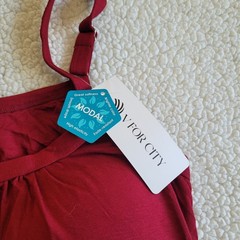 NWT Tank Top built-in bra red wsomens xl adjustgable straps