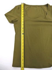 Athleta Transcend Scoop Neck Tee Olive Green Size M Lycra Stretch Activewear