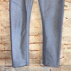 Outdoor Voices periwinkle leggeings 7/8 length small stretch pockets athletic