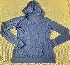 Fabletics Lightweight Pullover Hoodie/Top Women XL/XXL Periwinkle Blue Running