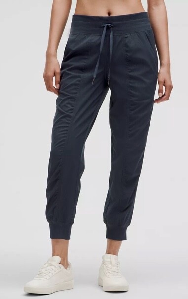 Lululemon Dance Studio Mid Rise 7/8 Jogger – Retail $98 – New With Tags