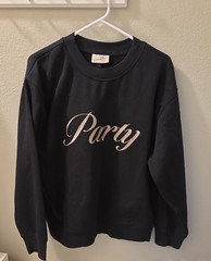 Women’s Embellished Pullover Sweatshirt Black- Universal Thread Size Large NWT