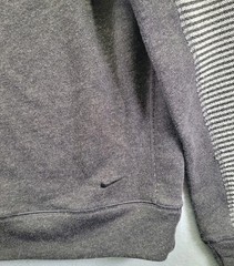 Nike Sweatshirt Dri Fit Womens Medium Grey Striped Exposed Seam Boat Neck Raglan