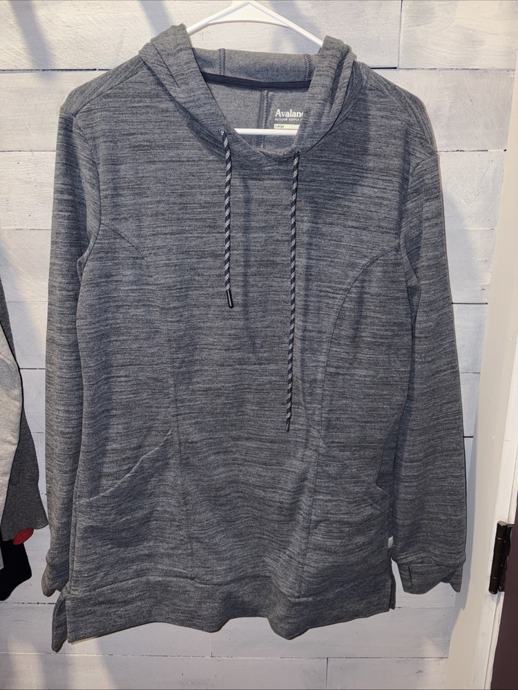 Avalanche Outdoor Supply Company Women’s Size Large Gray Blue Soft Hoodie