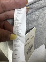 Fabletics Kinsley Cropped Seamless Stretch Long Sleeve Square Neck Top M Gray