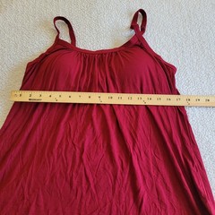 NWT Tank Top built-in bra red wsomens xl adjustgable straps