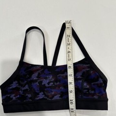Lululemon Rise and Run Bra – Size 6 – No Tag Size/Yes Size Dot.