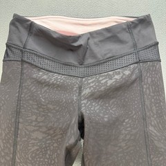 Lululemon Run Inspire Crop II Leggings Size 6 Animal Print Mesh Running Yoga