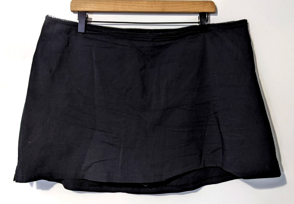 Wild Fable Women’s Active Stretch Skort Sz XXL Black Rayon Blend Zip Waist EUC
