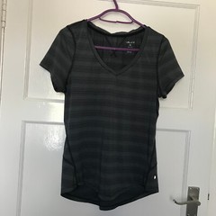 Layer 8 Grey Gym Top UK 8 XS Short Sleeve Quick Dry Stripe V Neck