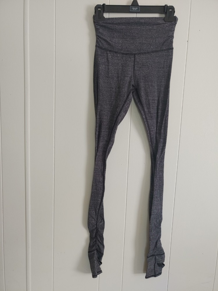 Lululemon Still Mind Tight *33″ In Interlink Ice Grey Black Size 4