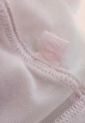Lululemon Lightweight Mesh Sheer Reversible Yoga T-Shirt In Pink! Size 8