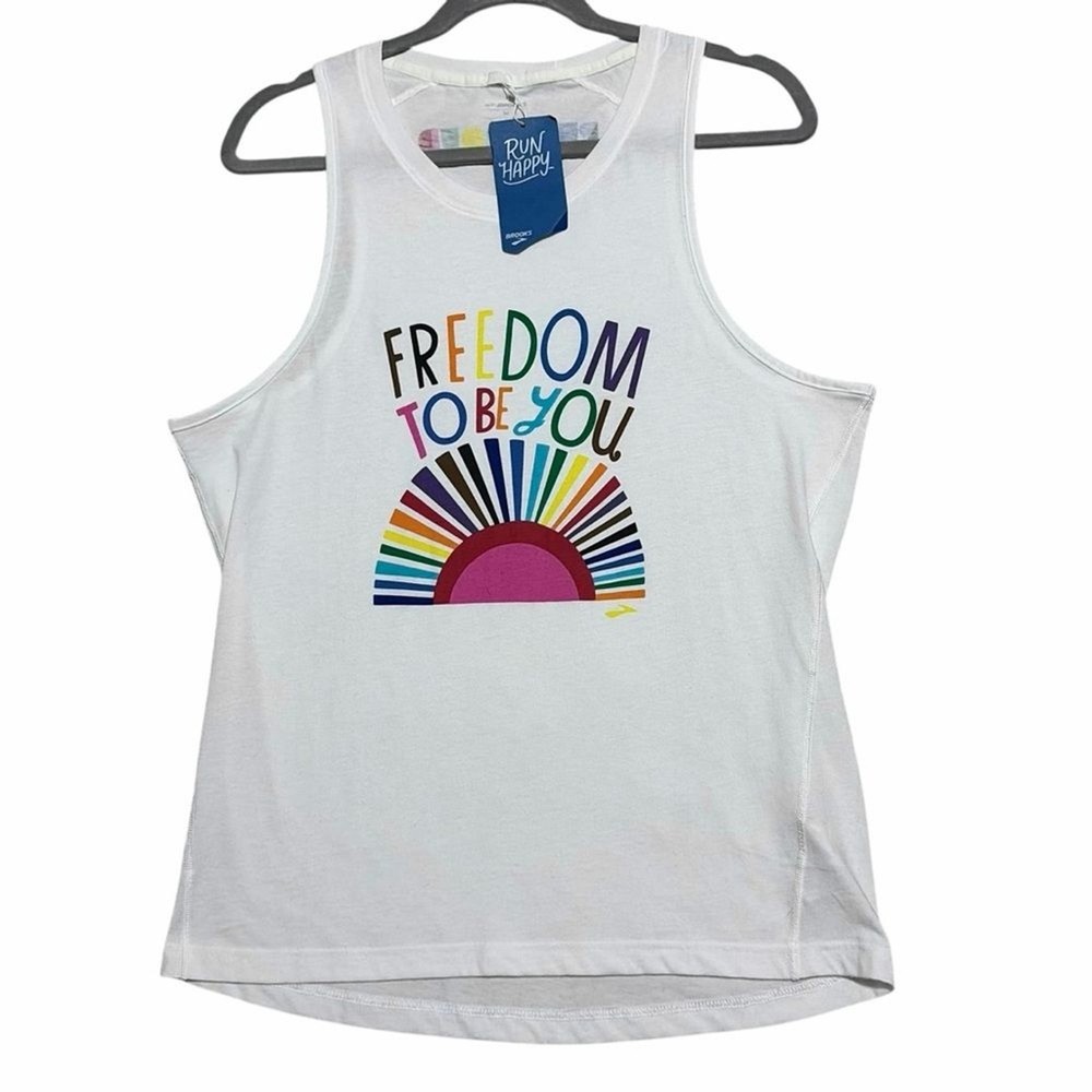 BROOKS NWT White/Multi “Freedom To Be You” Tank Top M