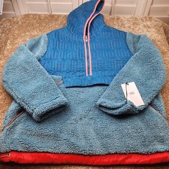 UGG Wiggy Sherpa Half Zip Pullover Blue Pink Logo Quilted Fleece Hoodie New L