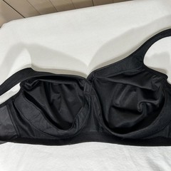 Glamorise Sports Bra 44DD Wireless MagicLift Medium Bounce Control Black 1006