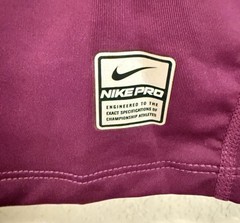 Nike Pro Women’s Purple Solid Mock Neck Long Sleeve Compression Pullover S
