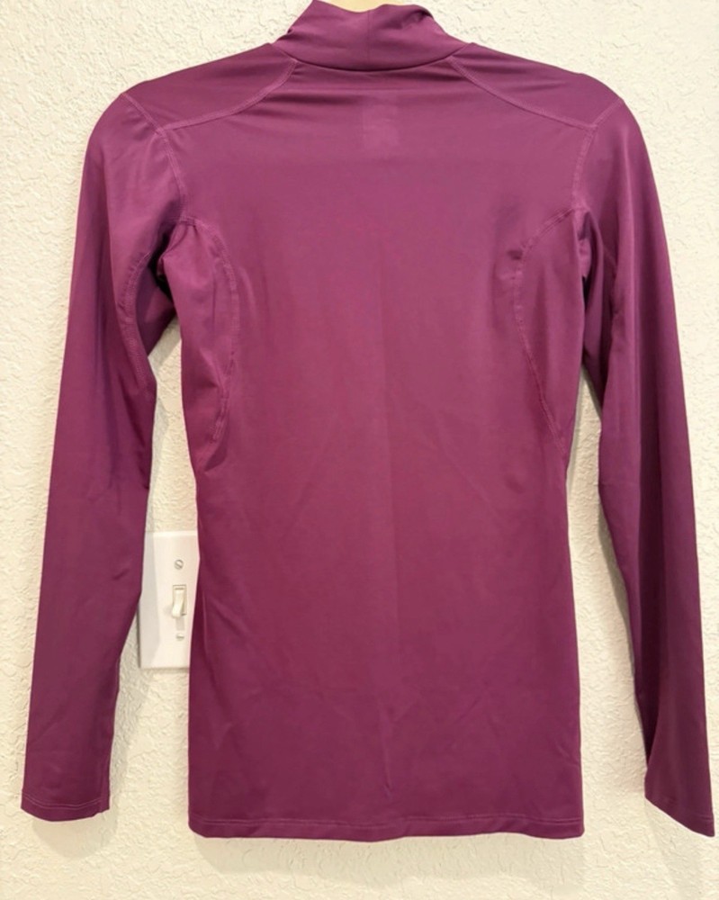 Nike Pro Women’s Purple Solid Mock Neck Long Sleeve Compression Pullover S