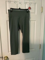 Old Navy olive green Leggings Active Powersoft High-Rise Go-Dry Womens Large