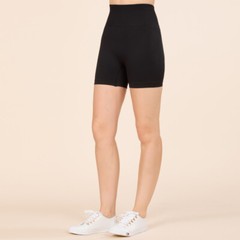 Women’s Active Fitness Yoga Shorts New With Tag