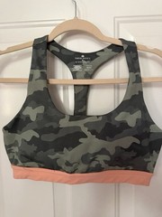 Thrive Societé Women’s Camo Racerback Sports Bra Wireless Medium Support Size M