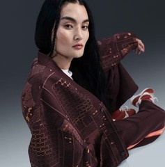 XL -Nike Women’s Naomi Osaka Jacquard Oversized Button Jacket, Burgundy FV7795.