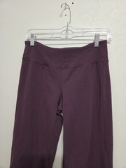 Women’s Athleta Purple Wide Leg Yoga Pants Size Medium Tall 33in Inseam