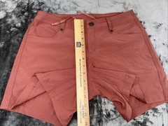 Kuhl Trekr Shorts Womens 6 Dark Dahlia Maroon 5.5in Outdoor Activewear NWOT