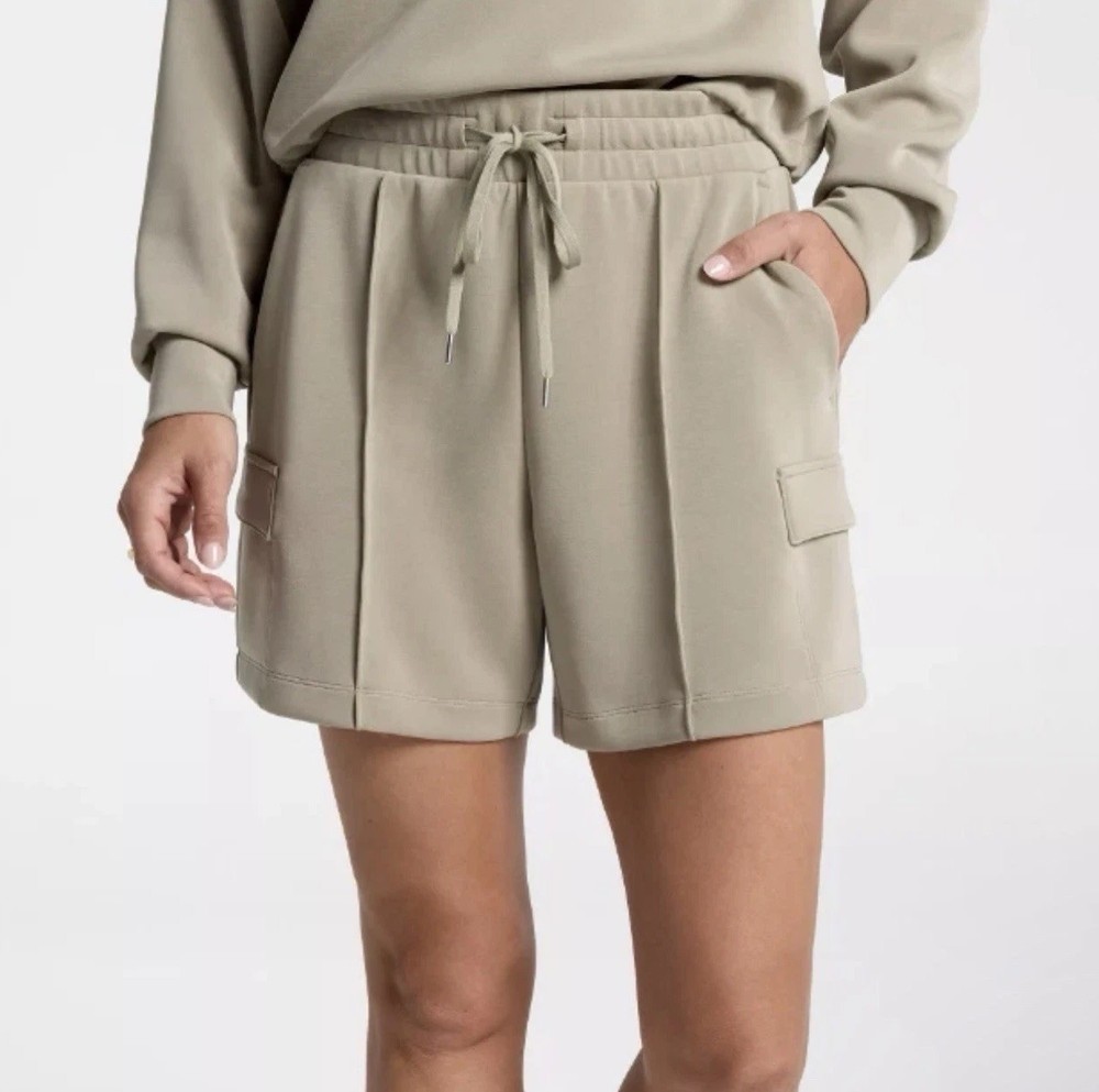 Calia Sandwash Scuba Women’s Hi-Rise Cargo Shorts Size Small Ground Fennel Soft