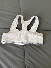 Hanes Women’s Sports Bra S/A Gray Racerback Pullover Wireless Logo Band