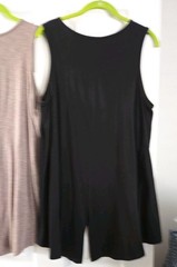 Any Body Lot Of 2 High Low Tunic Tank Tops Black & Tan Size Large Slit In Back